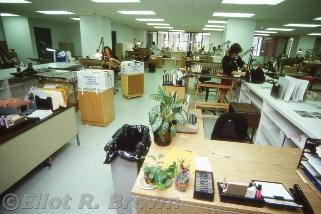 One of the few "desk" desks in the Bullpen belonged to Dahlia Aponte who, I believe, was Traffic Manager Virgina Romita's assistant. But I'm probably wrong about the title. That would be Jerry Kalinowsky, Production behind her.